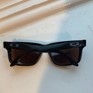 Men’s Oakley Black Sunglasses with Dark Blue Lenses